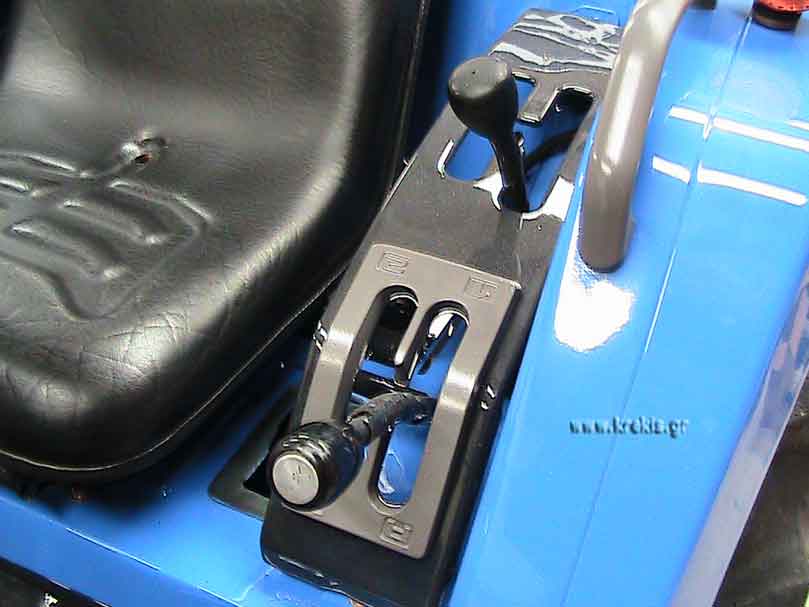 Τρακτέρ Iseki TU225F