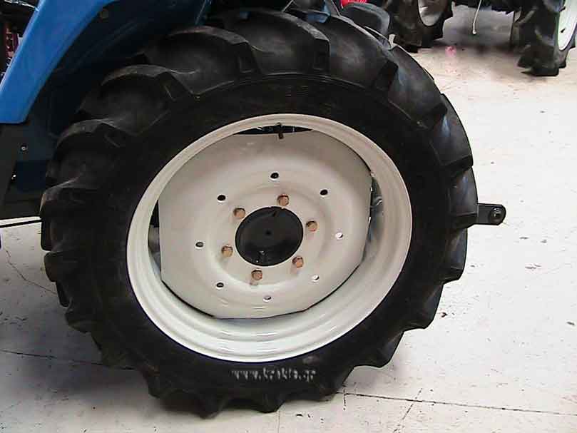 Τρακτέρ Iseki TU225F