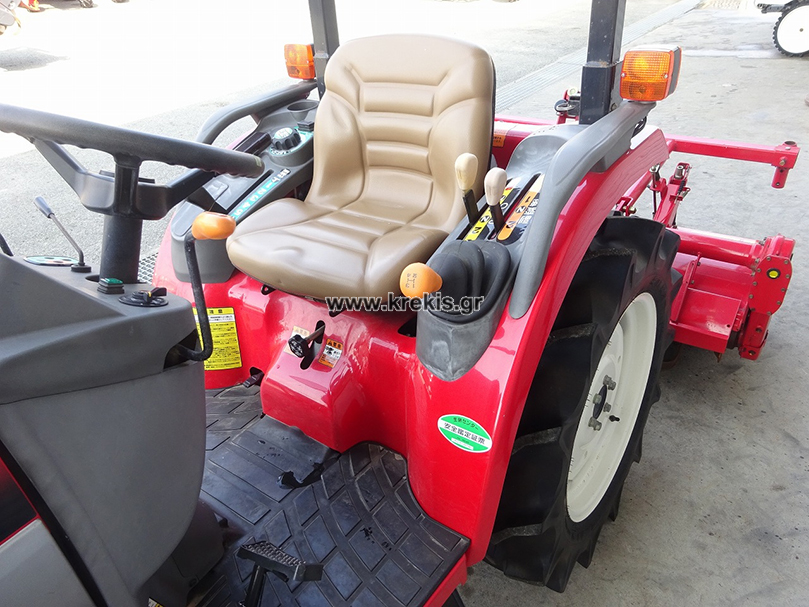 Τρακτέρ YANMAR EF116