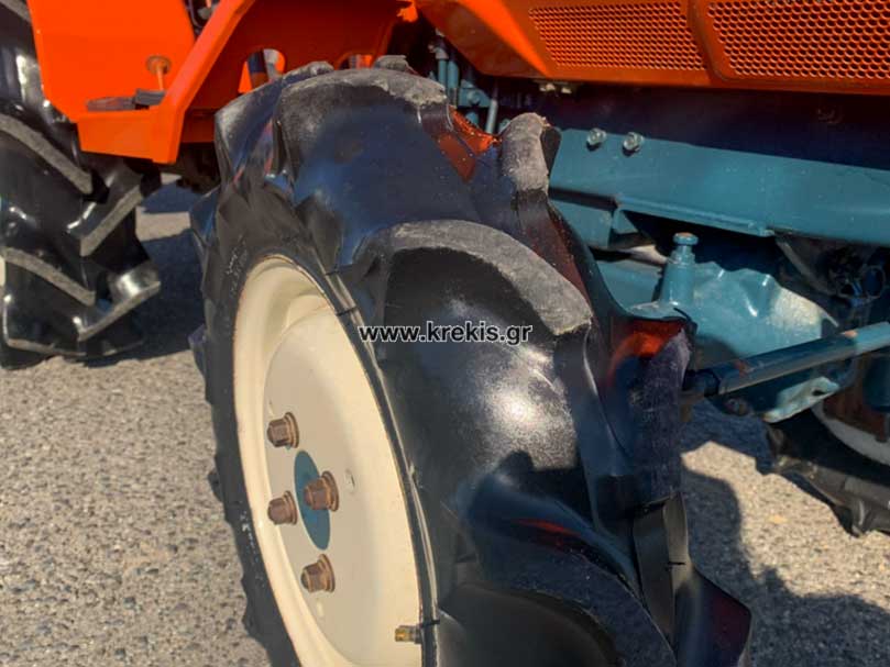 Τρακτέρ KUBOTA B1-15DT