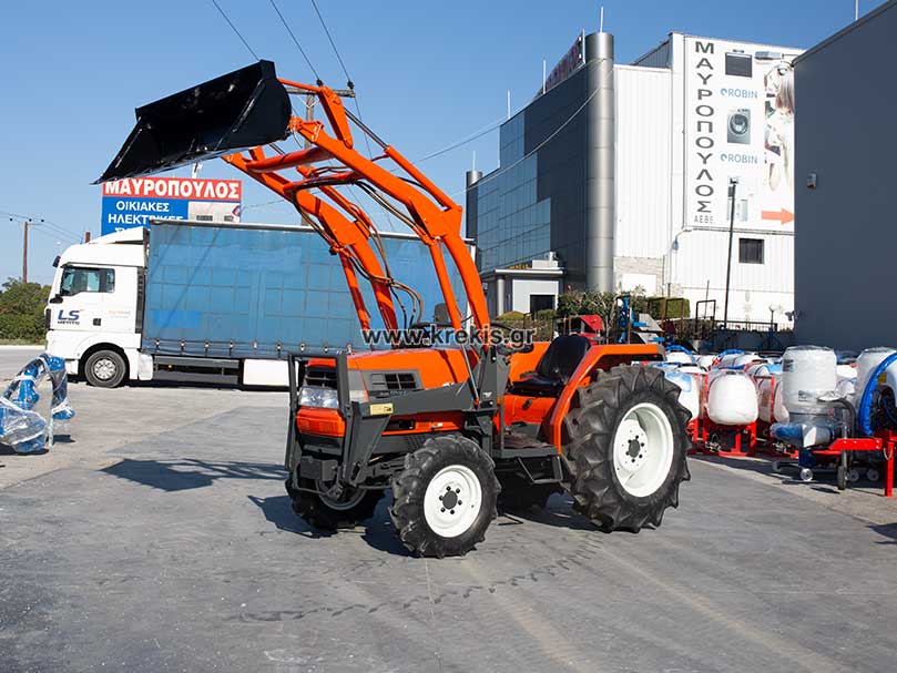 Τρακτέρ KUBOTA GL32DT με κουβά
