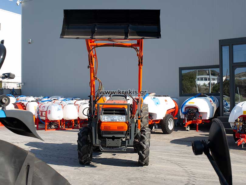 Τρακτέρ KUBOTA GL32DT με κουβά