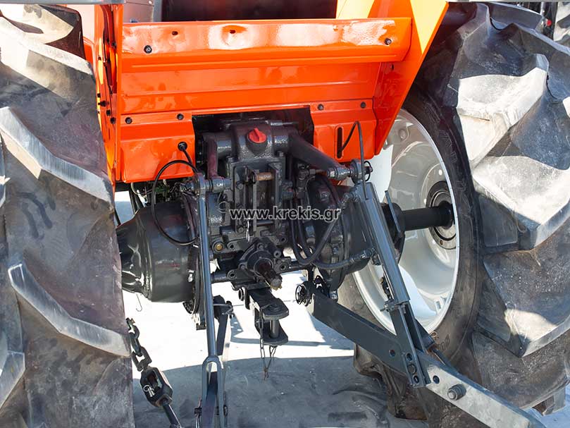Τρακτέρ KUBOTA GL32DT με κουβά