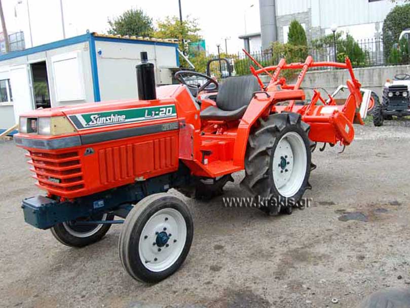 KUBOTA L1-20 2WD