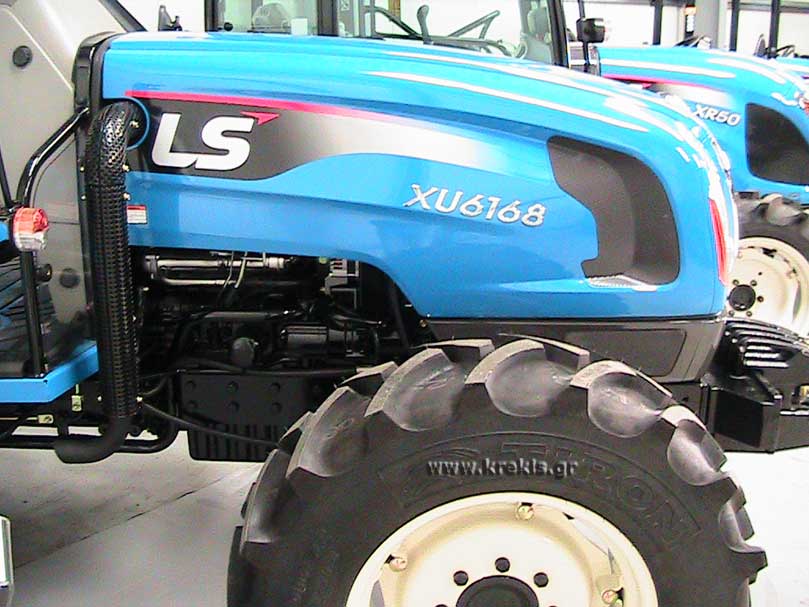 Τρακτέρ LS XU6168