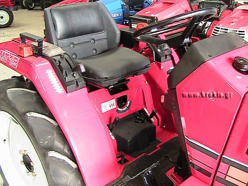 Τρακτέρ Mitsubishi MT-18D