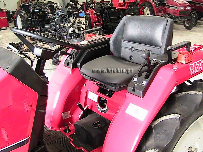 Τρακτέρ Mitsubishi MT-18D