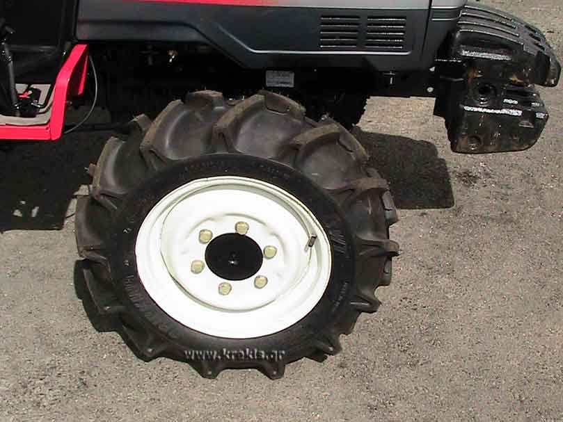 Τρακτέρ Mitsubishi MTZ-23D